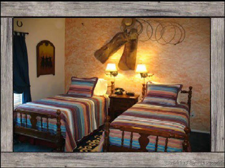 Desert Sol Bed & Breakfast Tucson Dış mekan fotoğraf